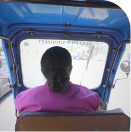 femirides-three-wheeler-ride